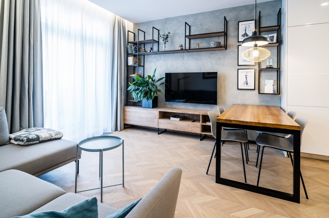 Tato kuchyňská linka byla zrealizována pro našeho zákazníka v Pardubicích (autor projektu: Kateřina Jouklová – kuchyňské studio Pardubice).