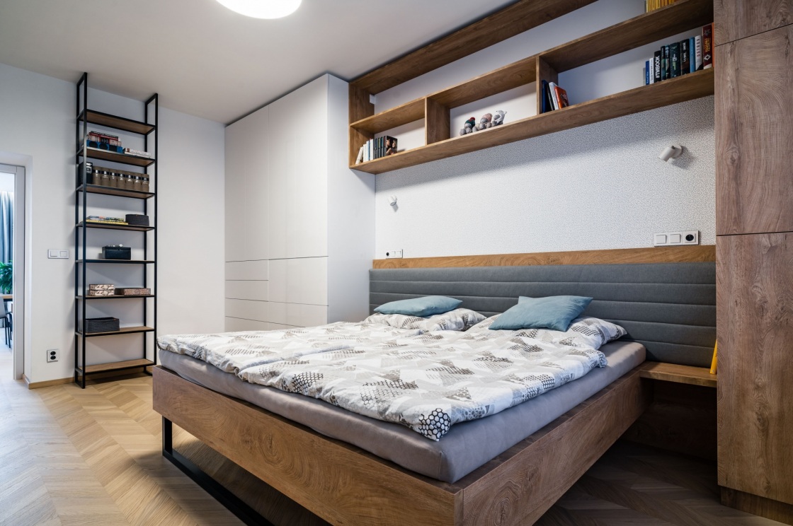 Tato kuchyňská linka byla zrealizována pro našeho zákazníka v Pardubicích (autor projektu: Kateřina Jouklová – kuchyňské studio Pardubice).